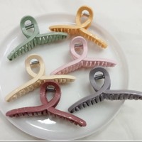 FİYONK MODEL PASTEL MANDAL TOKA